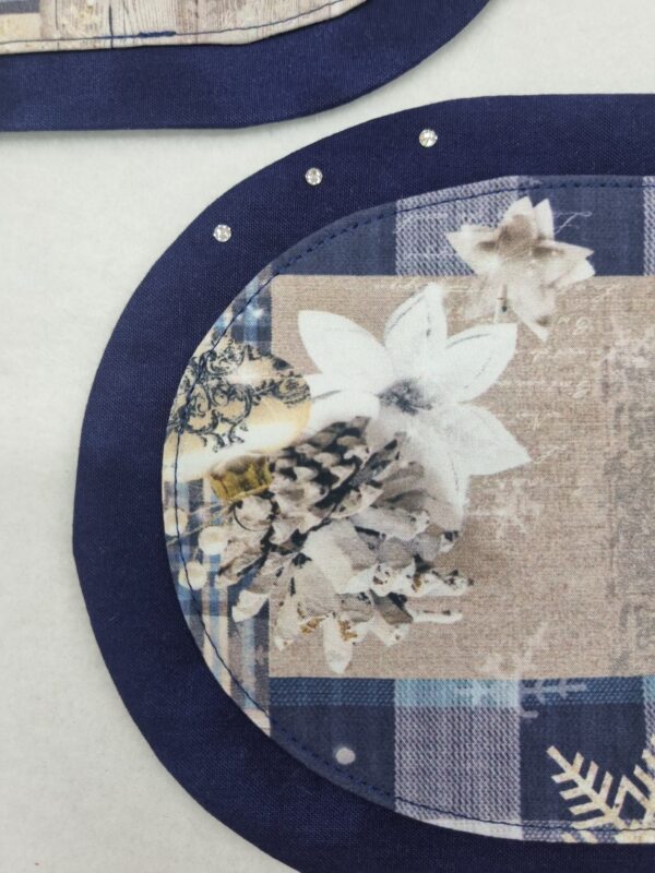 Platzset blau mit Schlittschuh